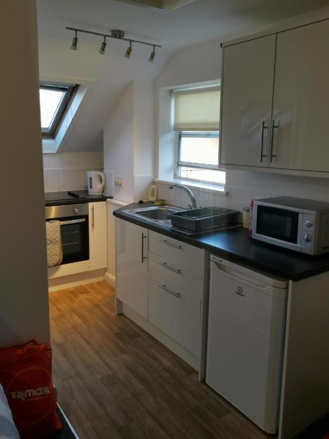Unique Studio III With Free Wifi Maidstone Exterior foto