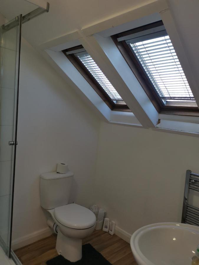 Unique Studio III With Free Wifi Maidstone Exterior foto